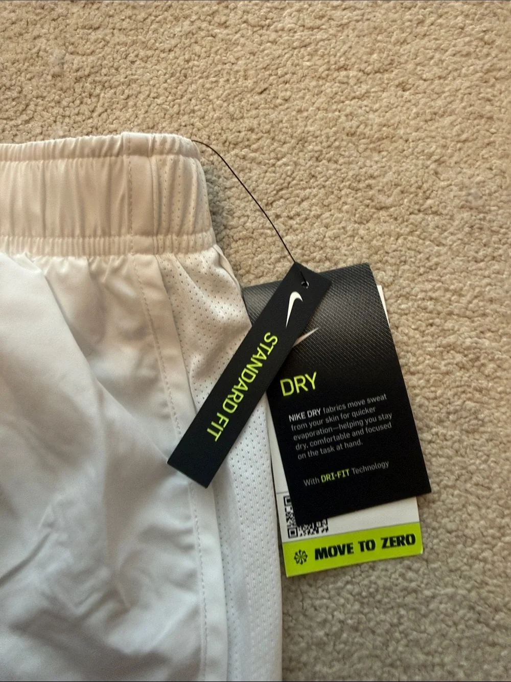NWT Nike Dri-Fit Technology Shorts Standard Fit White Women's Size XL